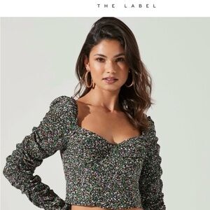 Astr Black Floral Puff Sleeve Blouse